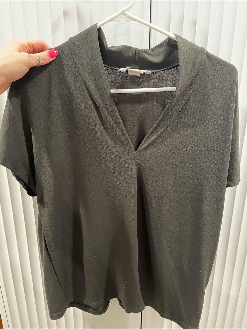 H&M Olive Green V-Neck Short Sleeve Top